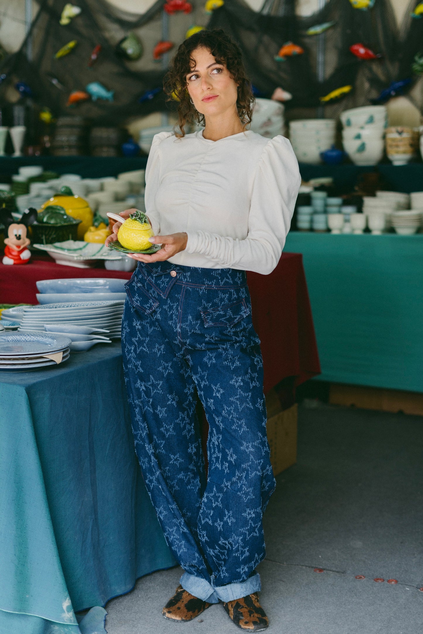 Loop White Velvet Pullover