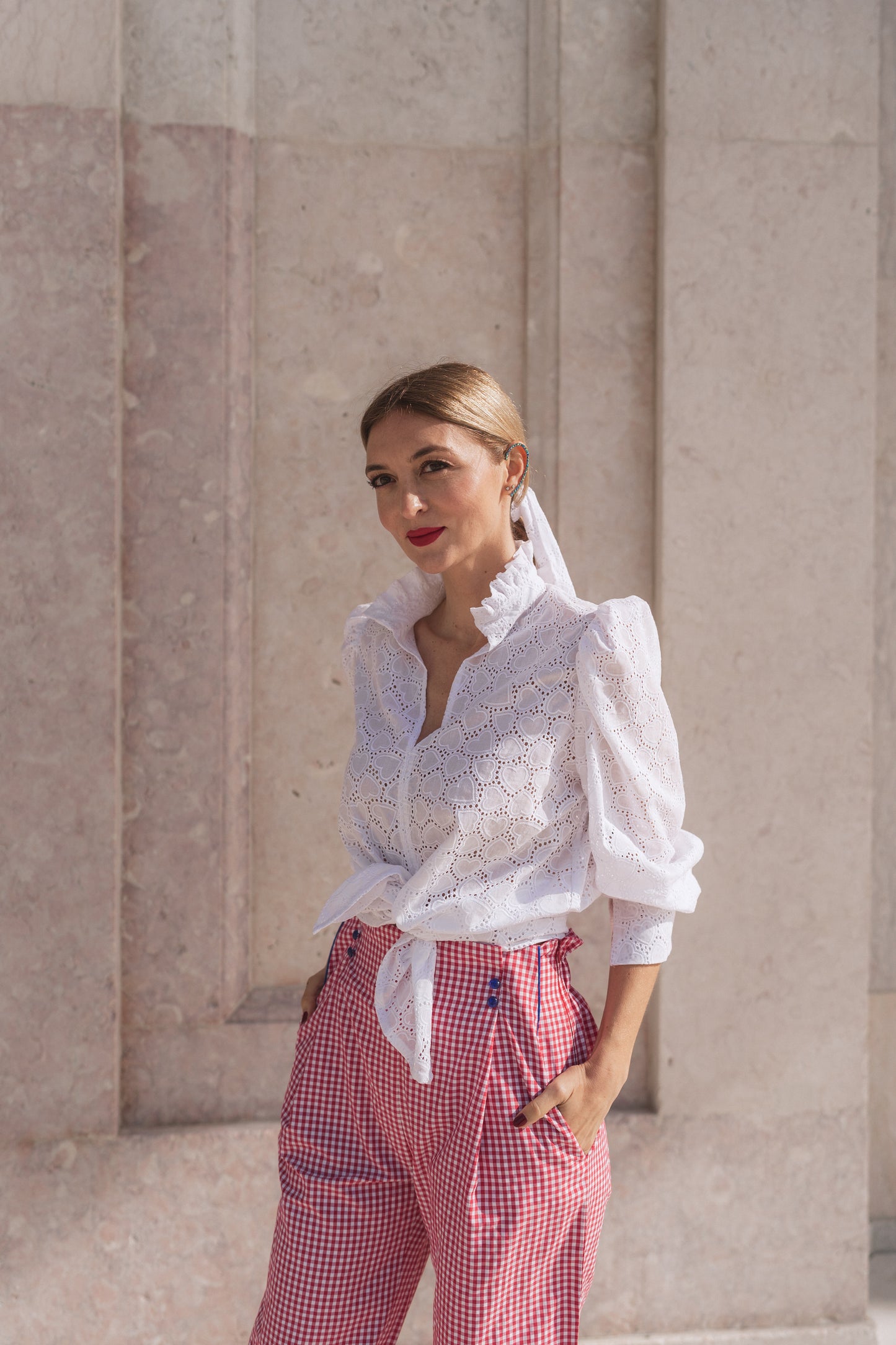 Heart White Blouse - Bordado inglês