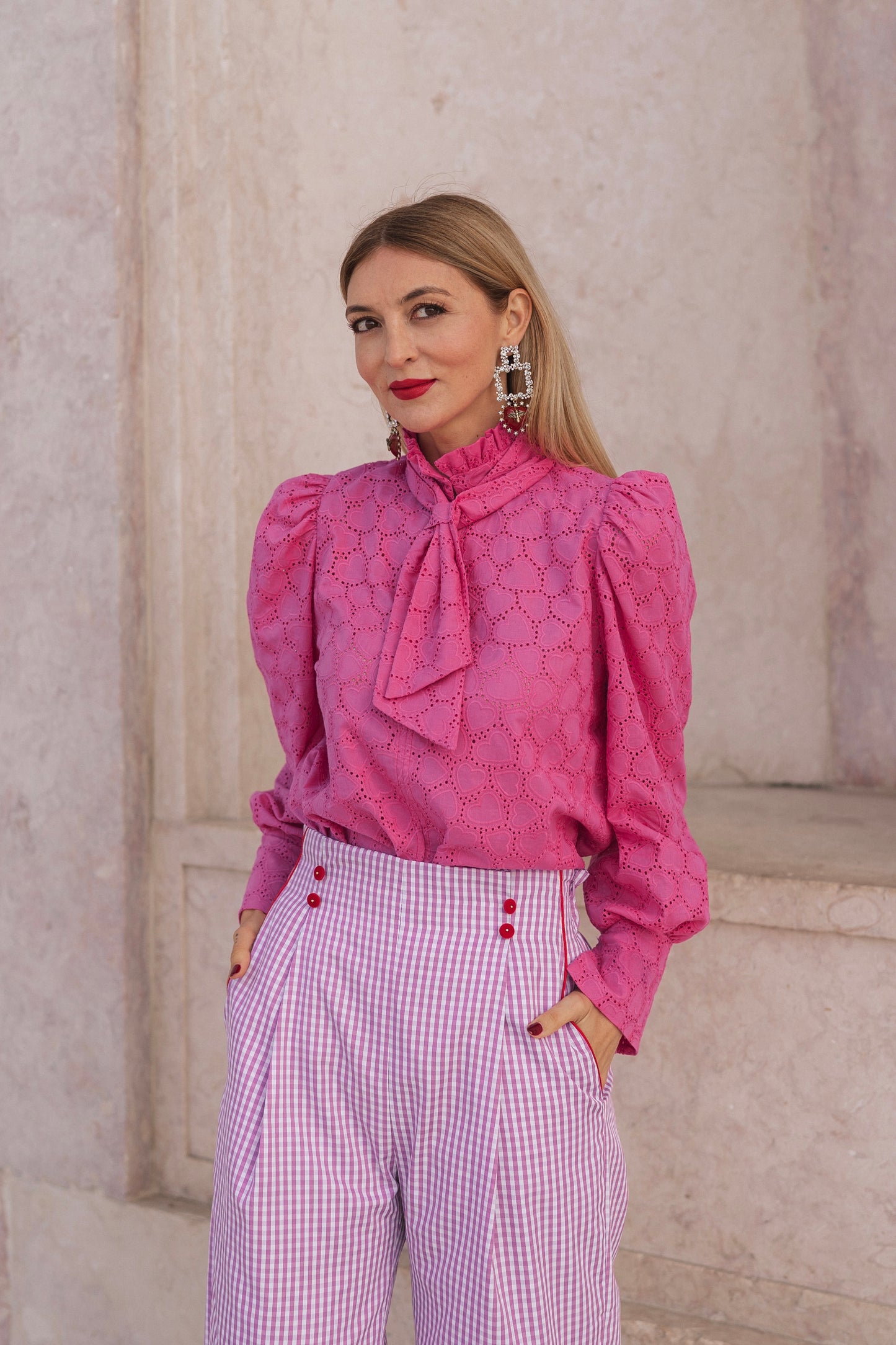 Heart Pink Blouse - Bordado inglês