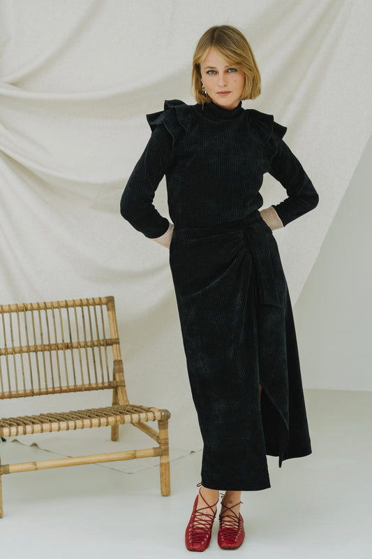 Saturday Black Skirt